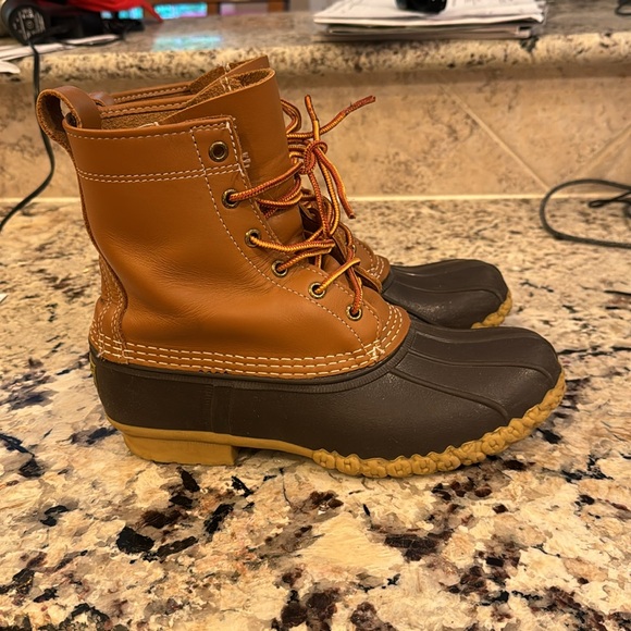LL Bean Boots Mens 6 Original Bean Boots Duck Waterproof  LLBean leather rain/duck boots